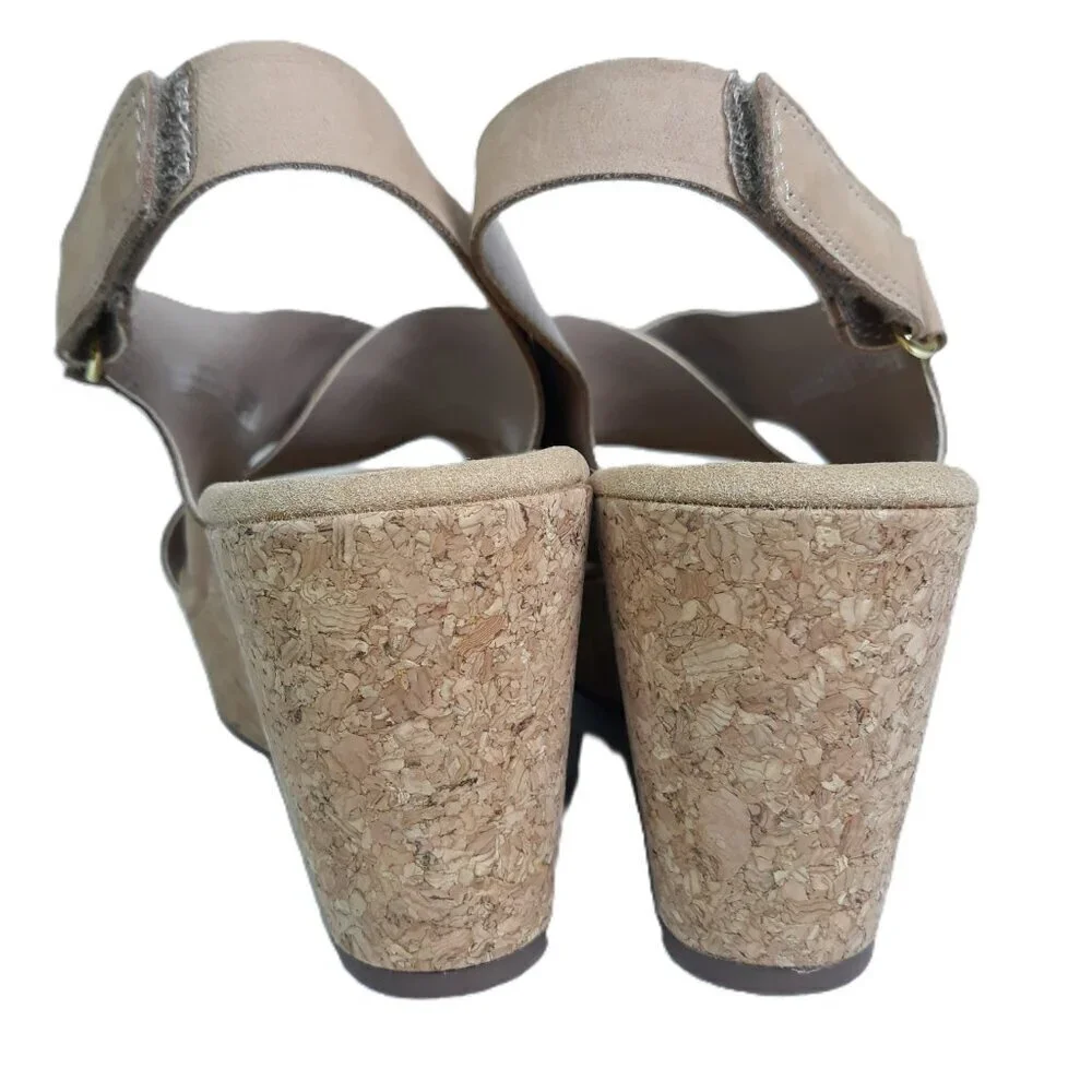 Clarks Annadel Eirwyn Wedge Nubuck Sandal Sand 9.5